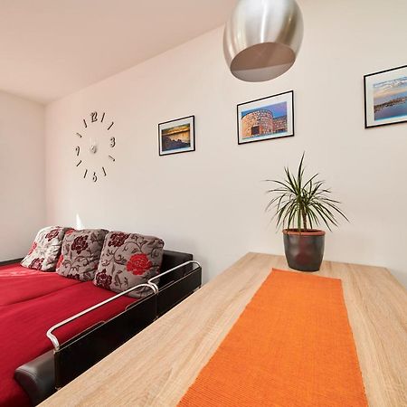 Apartmán De Cero Umag Exteriér fotografie