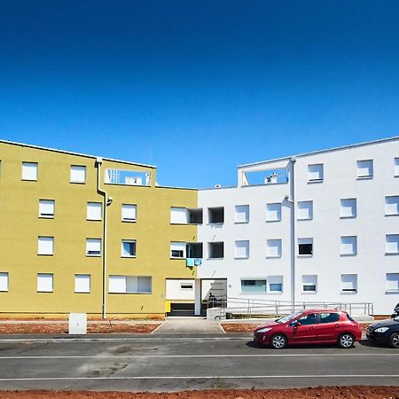 Apartmán De Cero Umag Exteriér fotografie